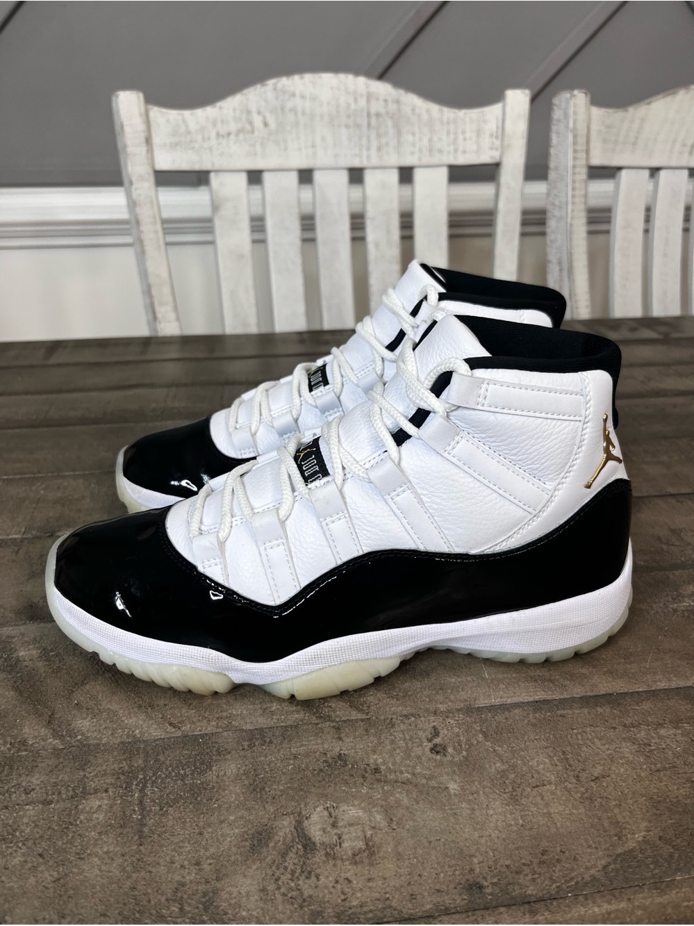 Nike Air Jordan 11 Retro Mid
Gratitude / Defining
Moments Mens Sz 8